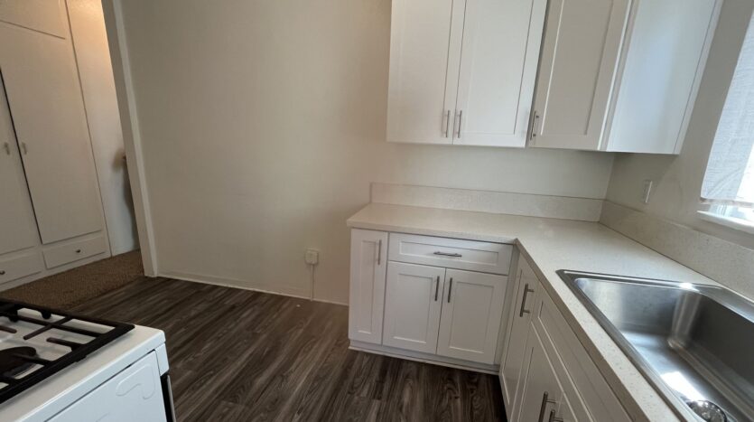 704 S Howard St Apt B - Corona - California - 2 bed, 1 bath rental property