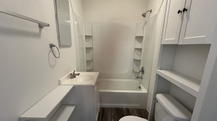 704 S Howard St Apt B - Corona - California - 2 bed, 1 bath rental property