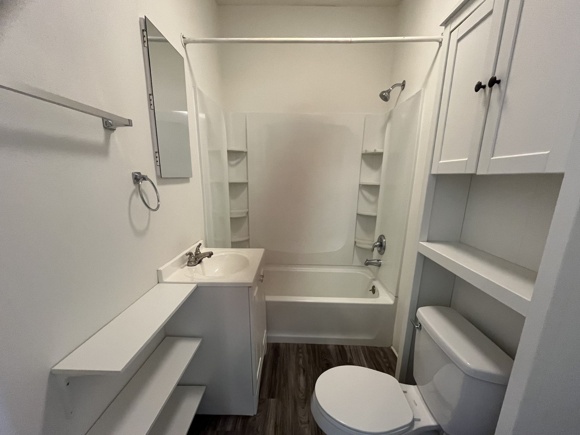 704 S Howard St Apt B - Corona - California - 2 bed, 1 bath rental property