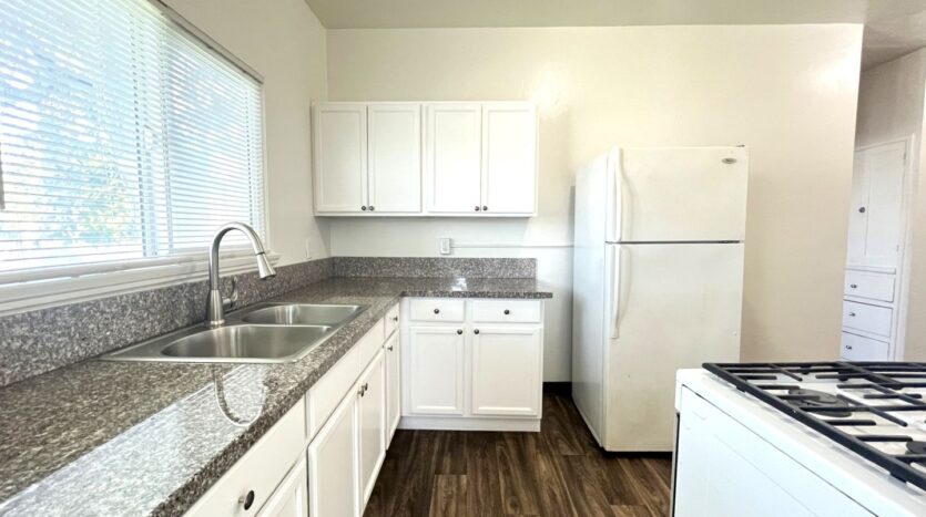 704 S Howard St Apt B - Corona - California - 2 bed, 1 bath rental property