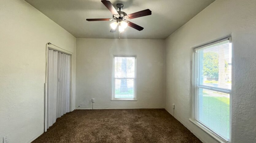 704 S Howard St Apt B - Corona - California - 2 bed, 1 bath rental property