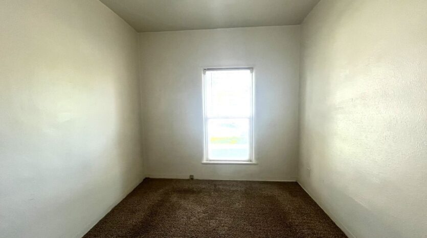 704 S Howard St Apt B - Corona - California - 2 bed, 1 bath rental property