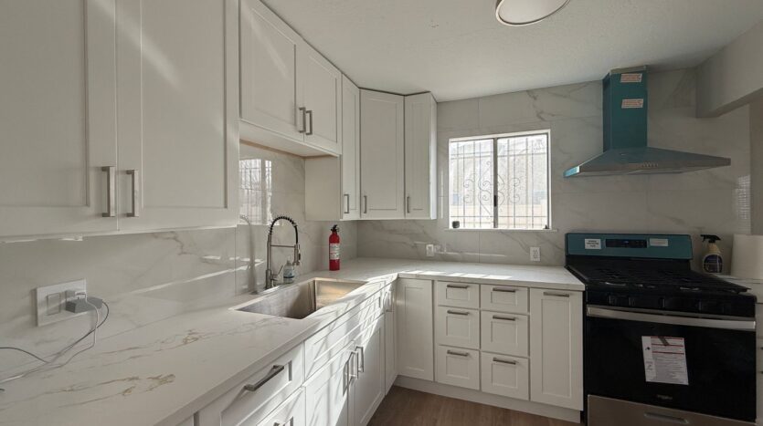 711 E. Ave. K4 - Lancaster - California - 3 bed, 2 bath rental property