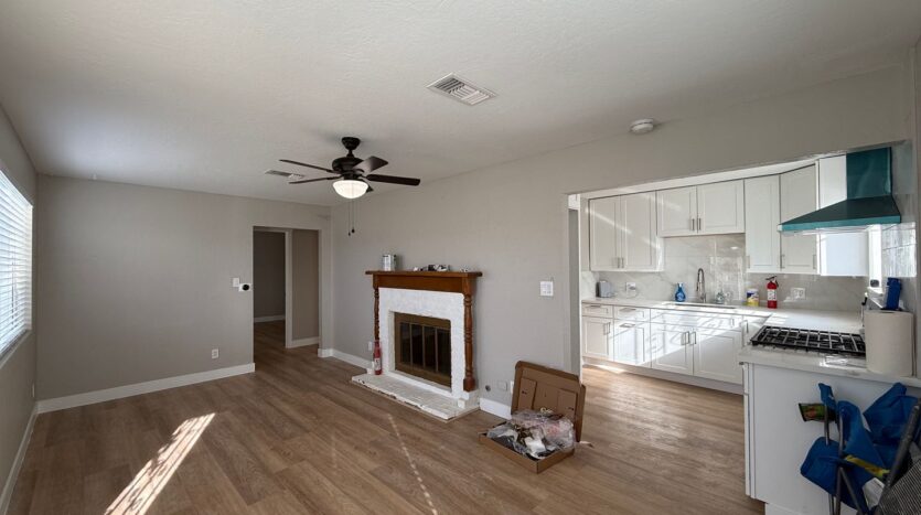 711 E. Ave. K4 - Lancaster - California - 3 bed, 2 bath rental property