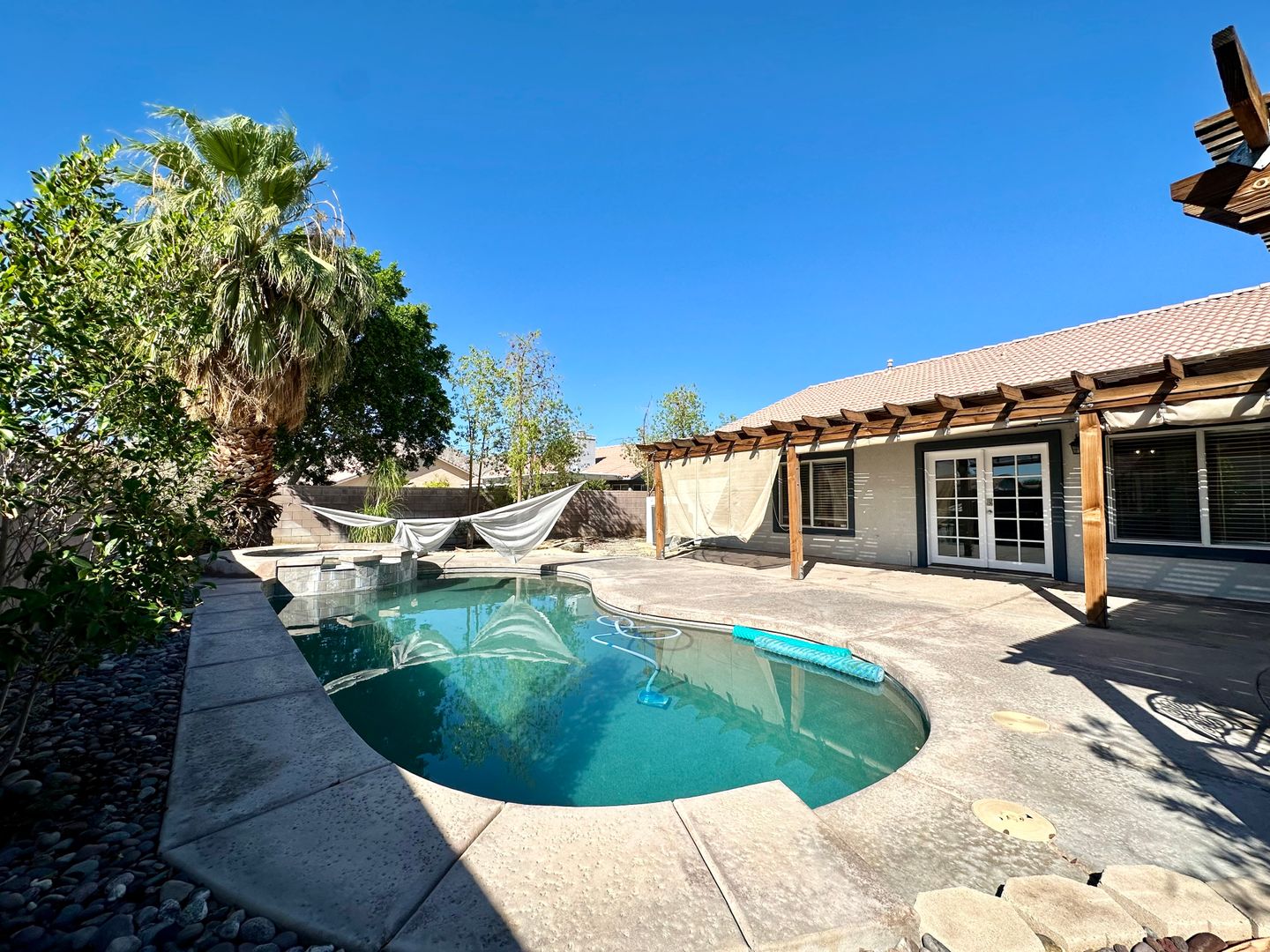 78795 Birchcrest Cir - La Quinta - California - 4 bed, 2 bath rental property