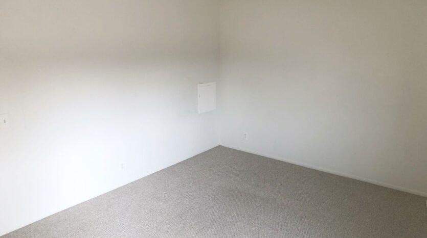 8 Hollowglen - Irvine - California - 2 bed, 1.5 bath rental property