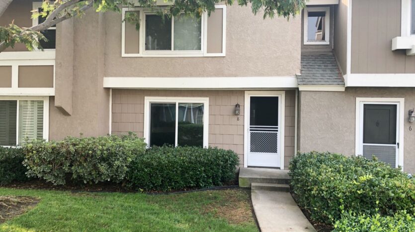 8 Hollowglen - Irvine - California - 2 bed, 1.5 bath rental property