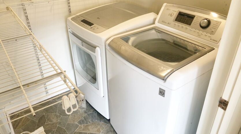 8 Hollowglen - Irvine - California - 2 bed, 1.5 bath rental property