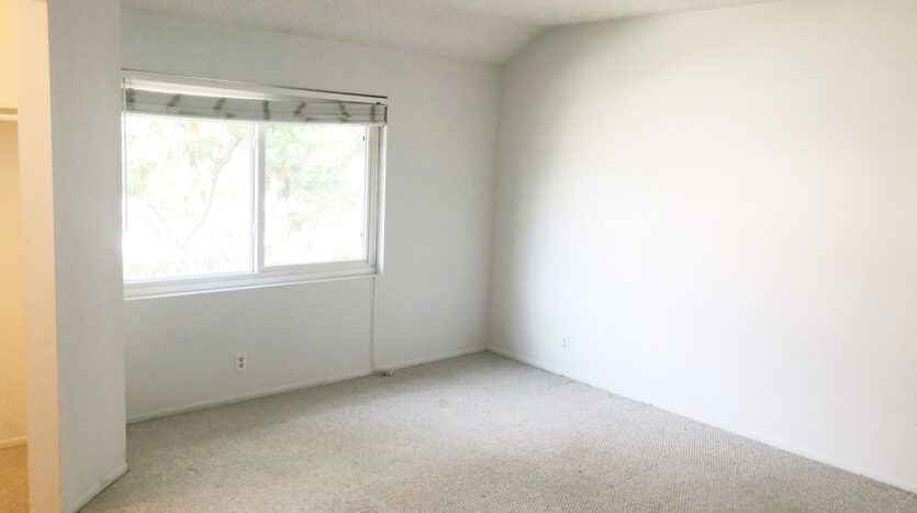 8 Hollowglen - Irvine - California - 2 bed, 1.5 bath rental property