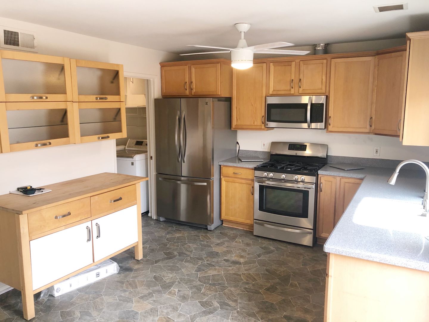 8 Hollowglen - Irvine - California - 2 bed, 1.5 bath rental property