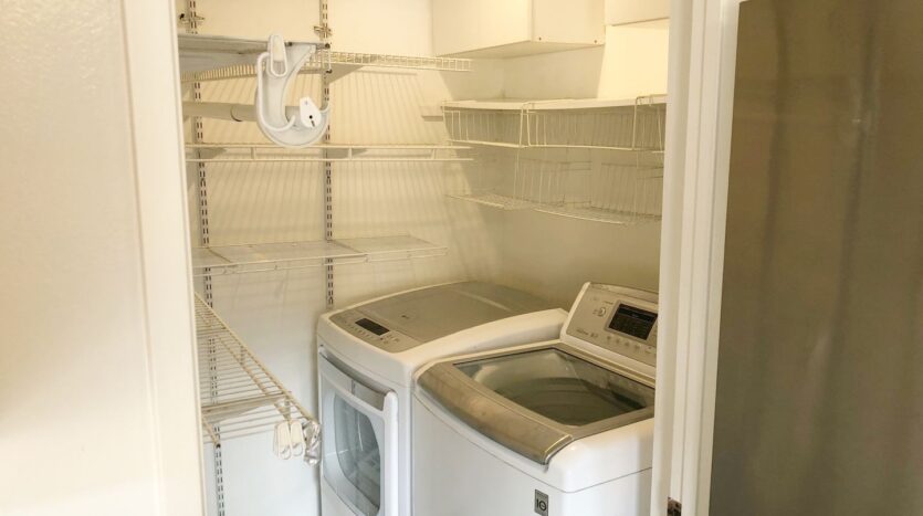 8 Hollowglen - Irvine - California - 2 bed, 1.5 bath rental property