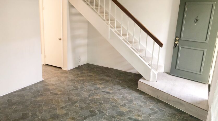 8 Hollowglen - Irvine - California - 2 bed, 1.5 bath rental property