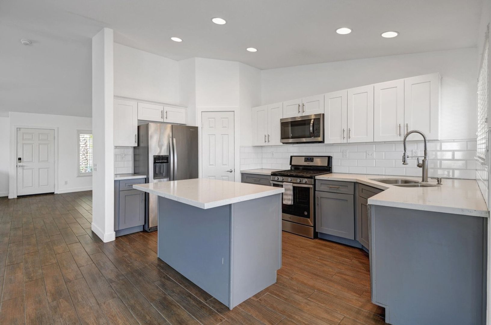 81258 Avenida Esmeralda - Indio - California - 3 bed, 2 bath rental property