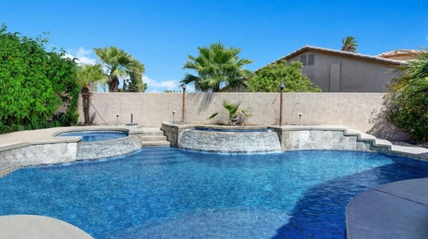 81258 Avenida Esmeralda - Indio - California - 3 bed, 2 bath rental property