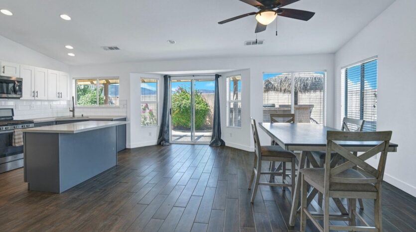 81258 Avenida Esmeralda - Indio - California - 3 bed, 2 bath rental property