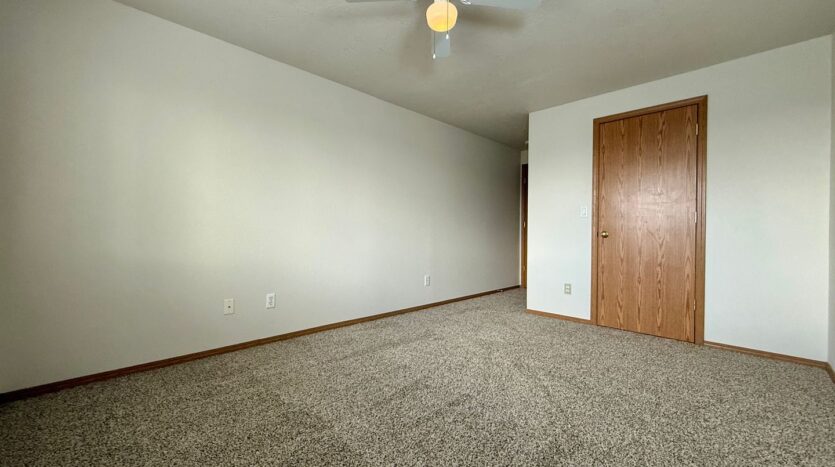 822 NE Larch Avenue - Redmond - Oregon - 3 bed, 2.5 bath rental property