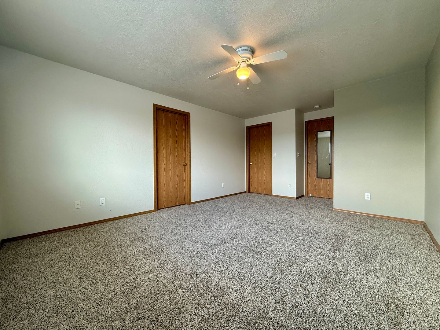822 NE Larch Avenue - Redmond - Oregon - 3 bed, 2.5 bath rental property