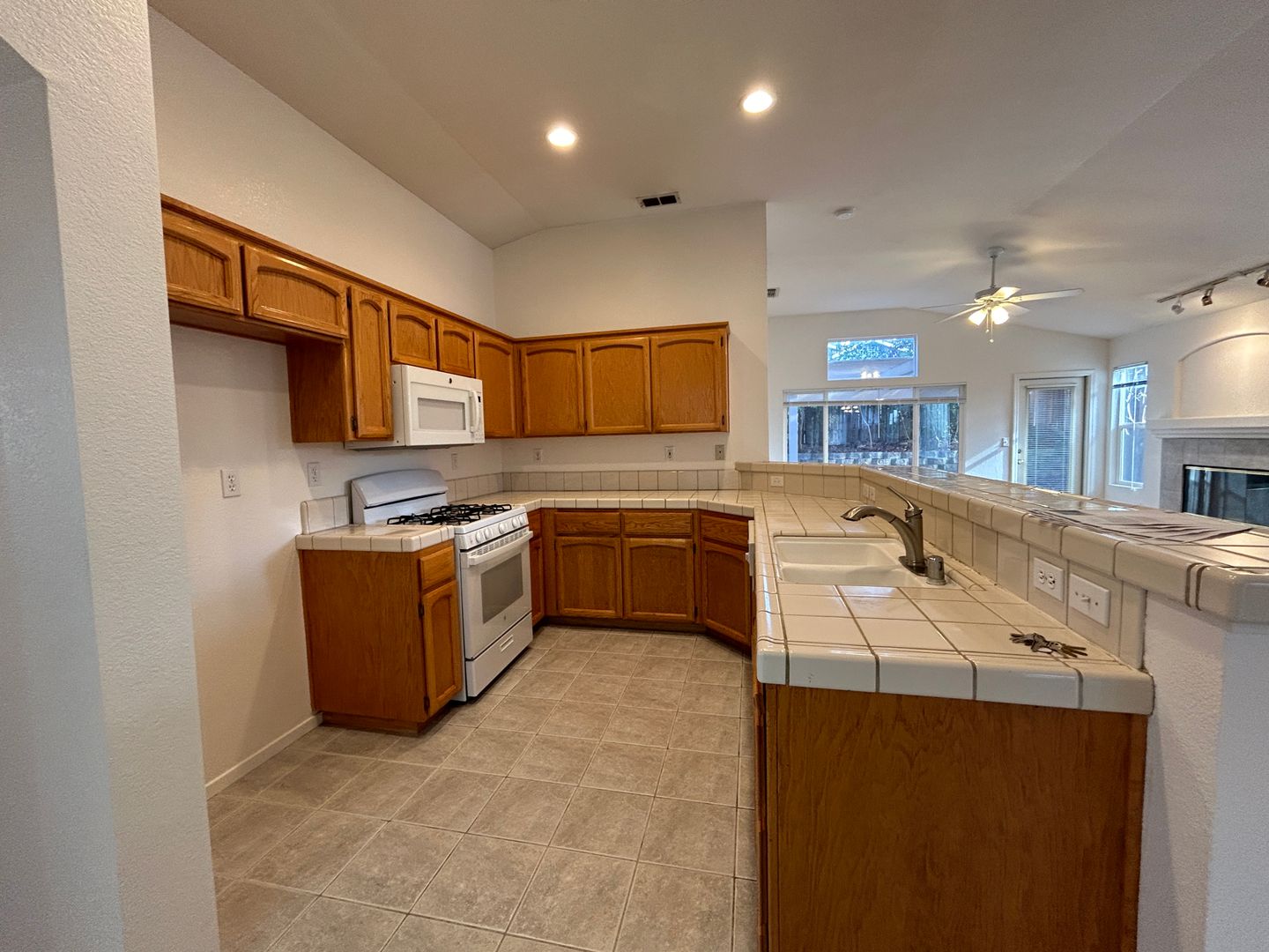 8467 Heritage Hill Drive - Elk Grove - California - 3 bed, 2 bath rental property