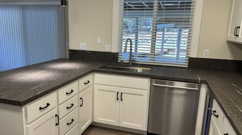 85 Jackson Drive - Novato - California - 4 bed, 3 bath rental property