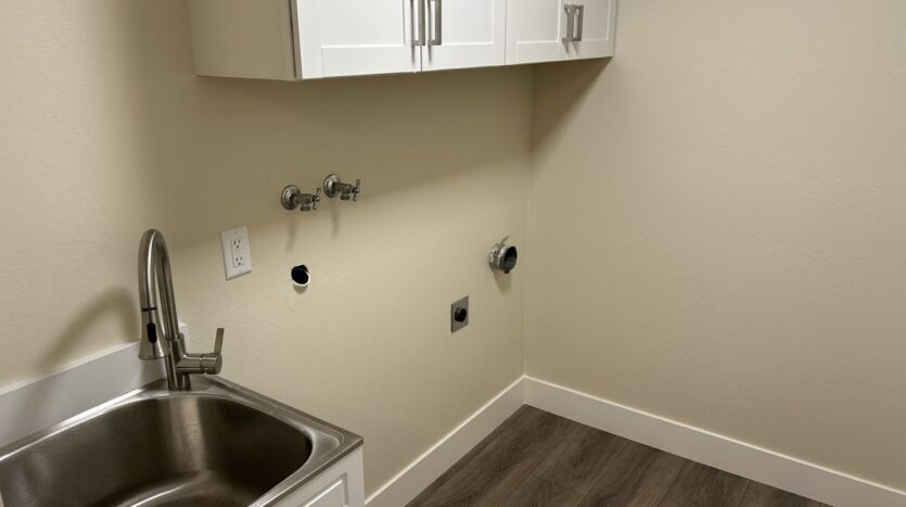 85 Jackson Drive - Novato - California - 4 bed, 3 bath rental property