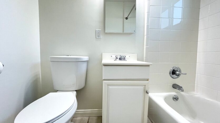 856 N Fushia Ave - Ontario - California - 3 bed, 2 bath rental property