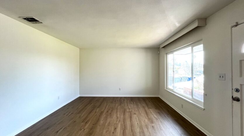 856 N Fushia Ave - Ontario - California - 3 bed, 2 bath rental property