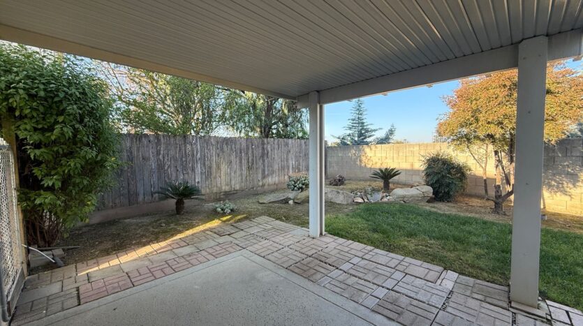 8665 N. Cedar Avenue  #130 - Fresno - California - 3 bed, 2 bath rental property