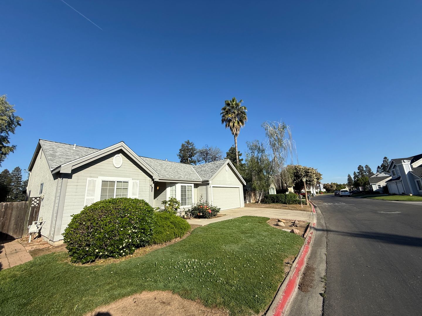 8665 N. Cedar Avenue  #130 - Fresno - California - 3 bed, 2 bath rental property