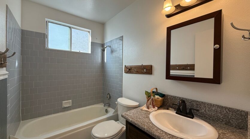 8665 N. Cedar Avenue  #130 - Fresno - California - 3 bed, 2 bath rental property