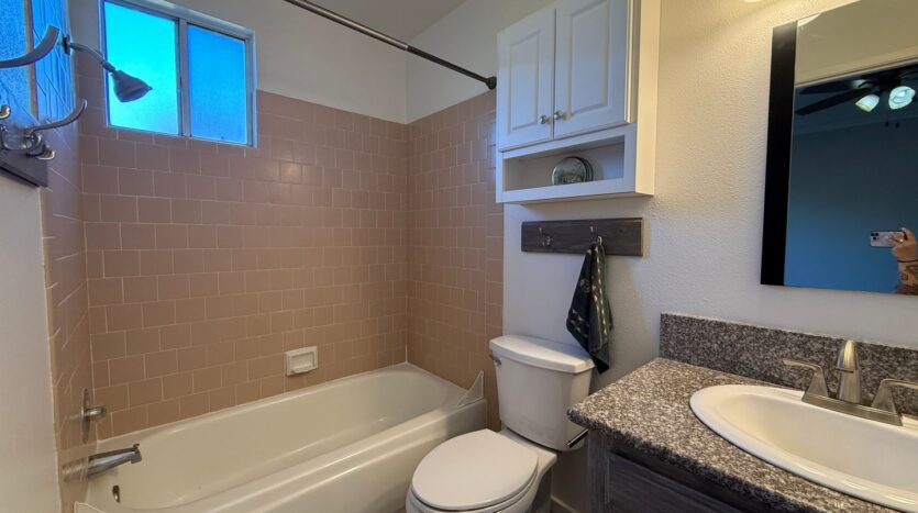 8665 N. Cedar Avenue  #130 - Fresno - California - 3 bed, 2 bath rental property