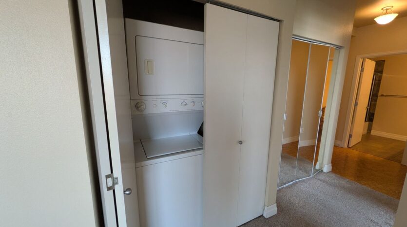 910 Harris Ave #301 - Bellingham - Washington - 1 bed, 1 bath rental property