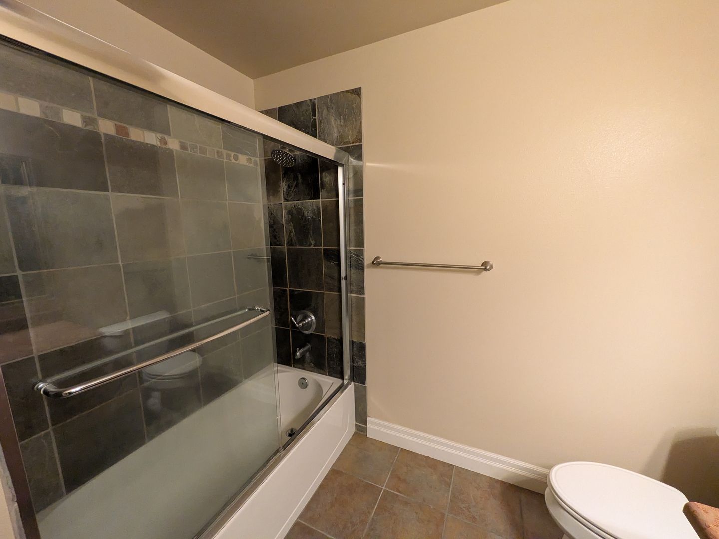 910 Harris Ave #301 - Bellingham - Washington - 1 bed, 1 bath rental property