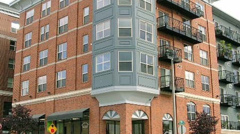 910 Harris Ave #301 - Bellingham - Washington - 1 bed, 1 bath rental property