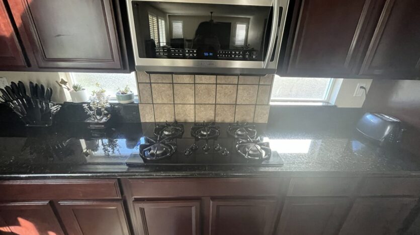 9308 Pascal Way - Elk Grove - California - 4 bed, 3 bath rental property