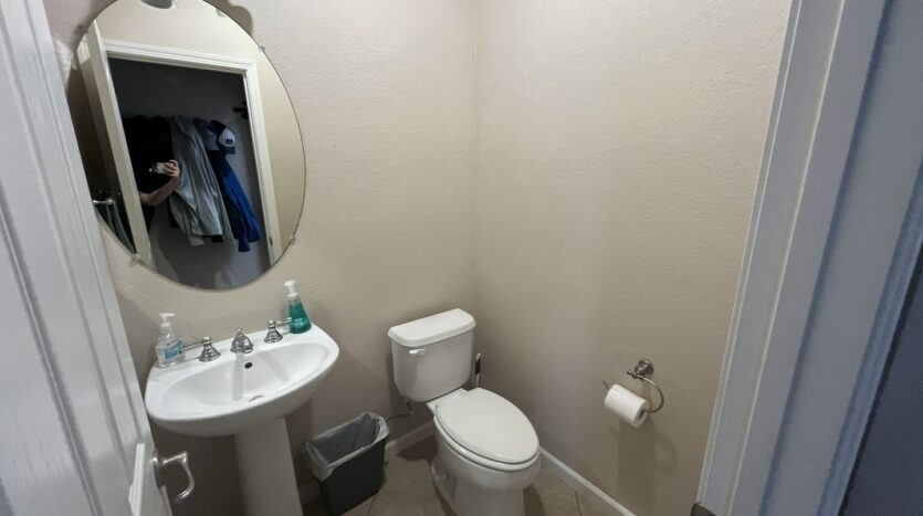 9308 Pascal Way - Elk Grove - California - 4 bed, 3 bath rental property