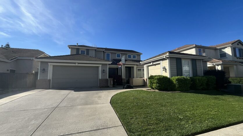 9308 Pascal Way - Elk Grove - California - 4 bed, 3 bath rental property