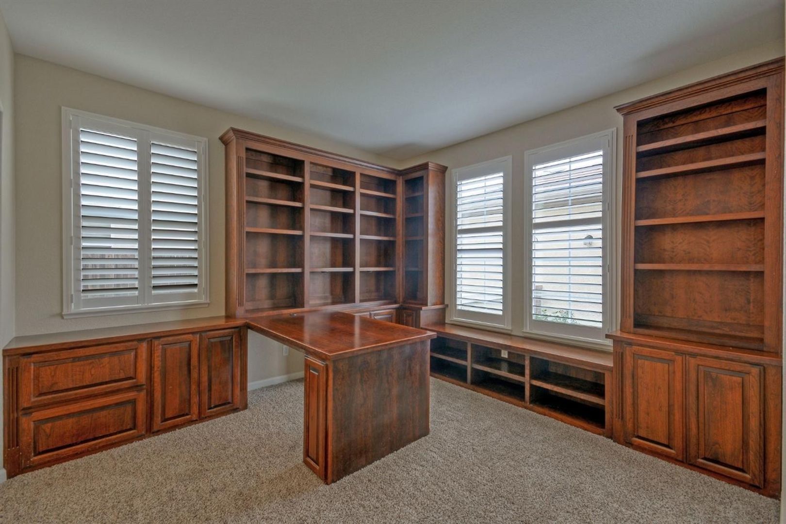 9308 Pascal Way - Elk Grove - California - 4 bed, 3 bath rental property