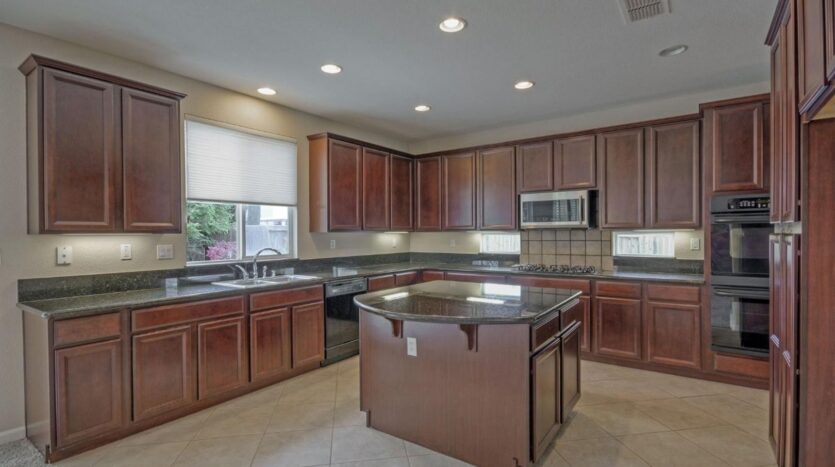 9308 Pascal Way - Elk Grove - California - 4 bed, 3 bath rental property