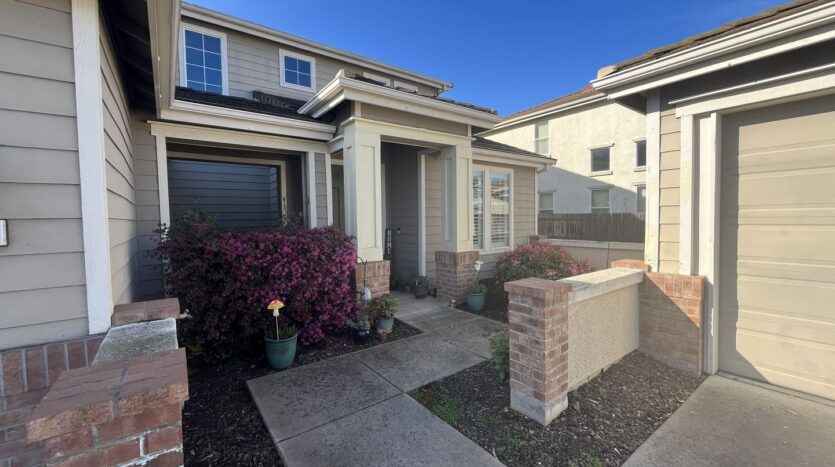 9308 Pascal Way - Elk Grove - California - 4 bed, 3 bath rental property