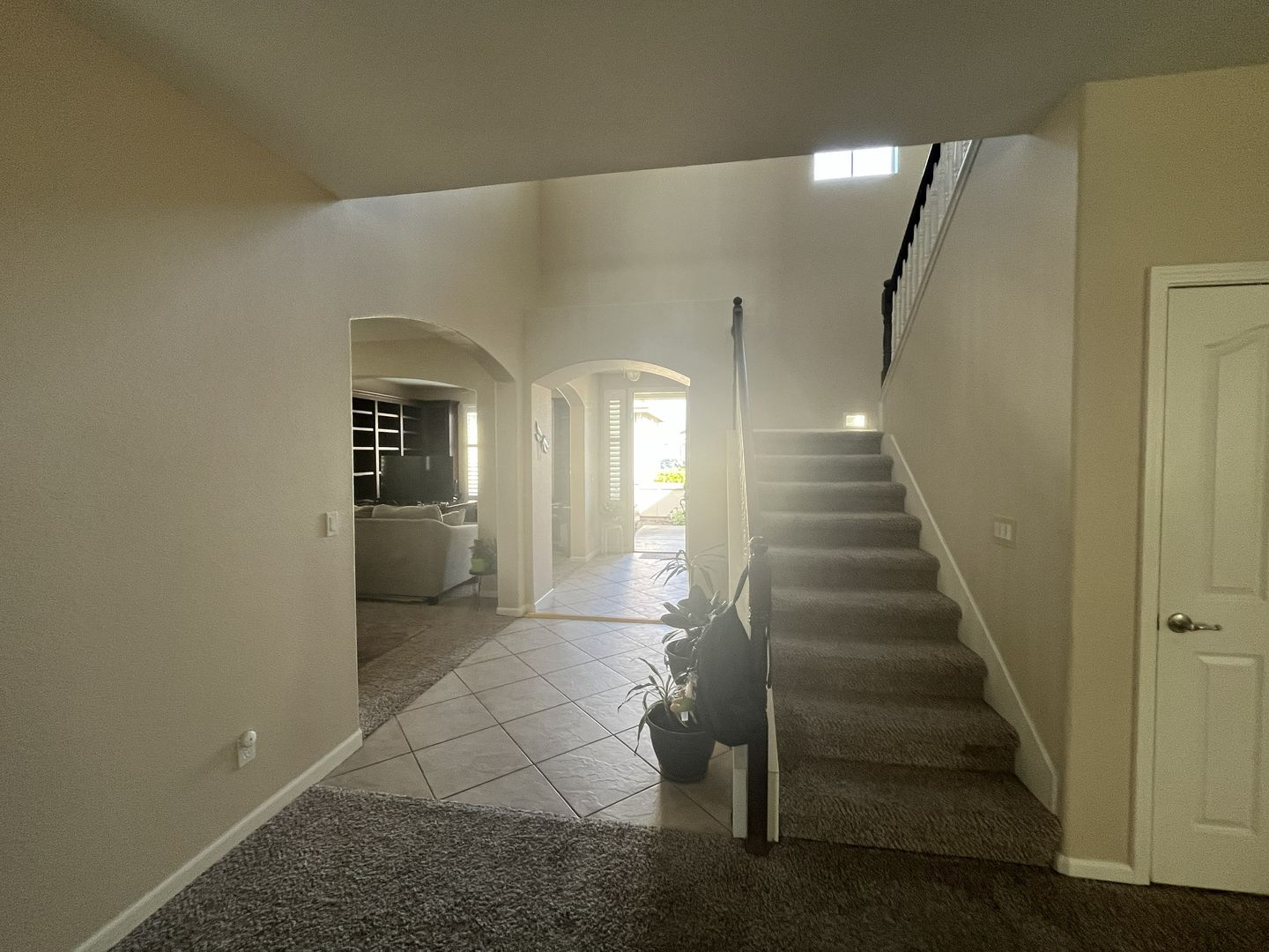 9308 Pascal Way - Elk Grove - California - 4 bed, 3 bath rental property