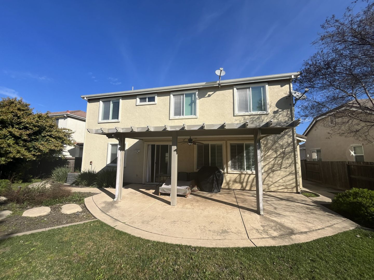 9308 Pascal Way - Elk Grove - California - 4 bed, 3 bath rental property