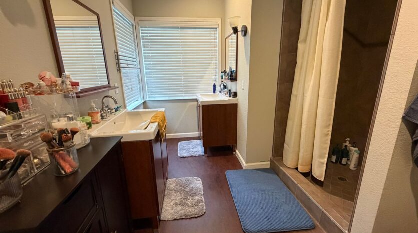 9448 Cedarview Way  - Elk Grove - California - 4 bed, 3 bath rental property