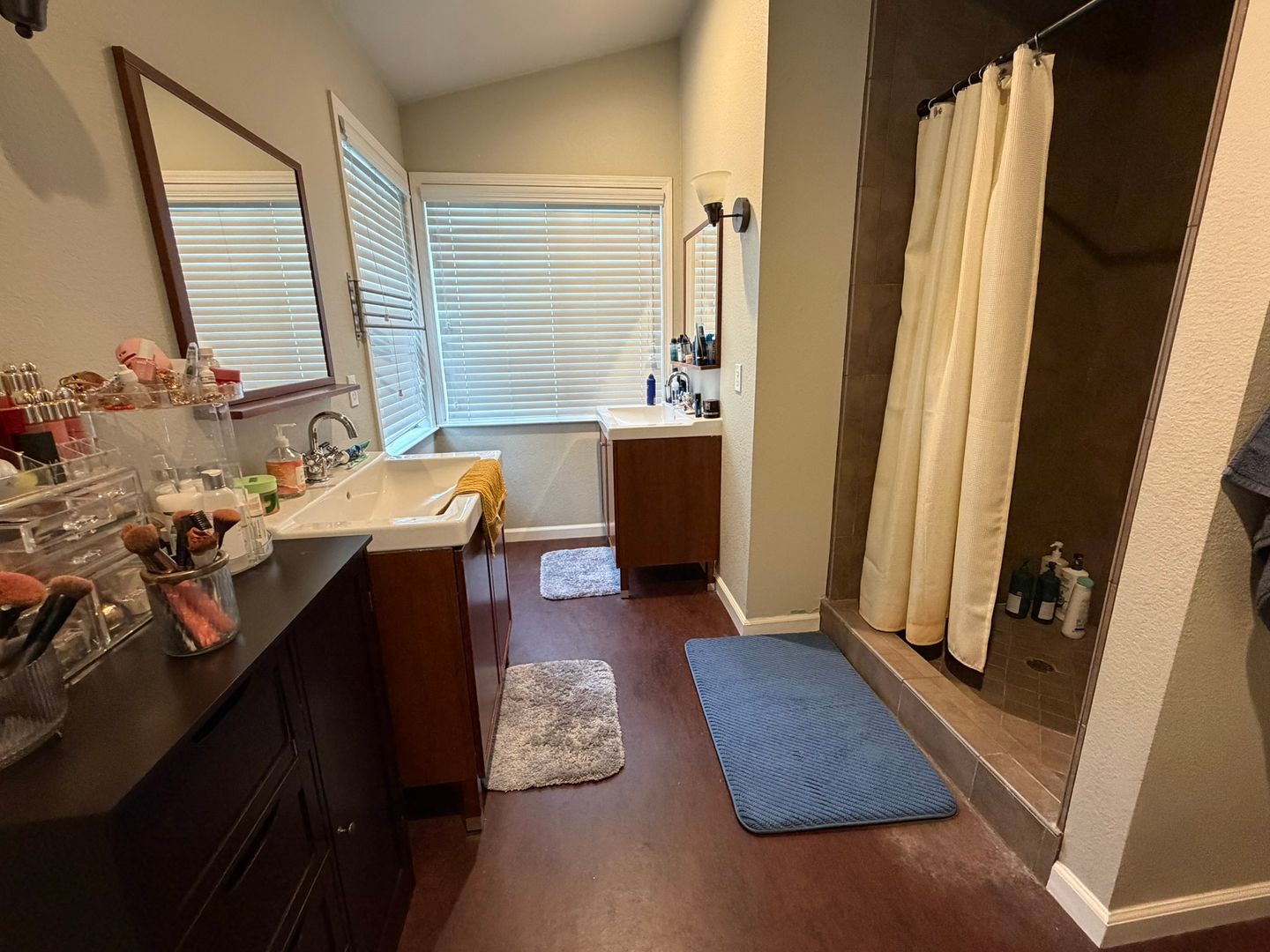 9448 Cedarview Way  - Elk Grove - California - 4 bed, 3 bath rental property