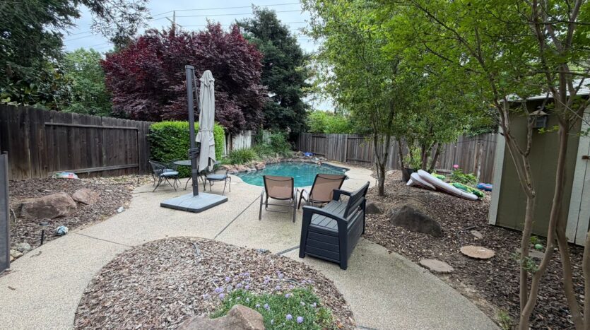 9448 Cedarview Way  - Elk Grove - California - 4 bed, 3 bath rental property