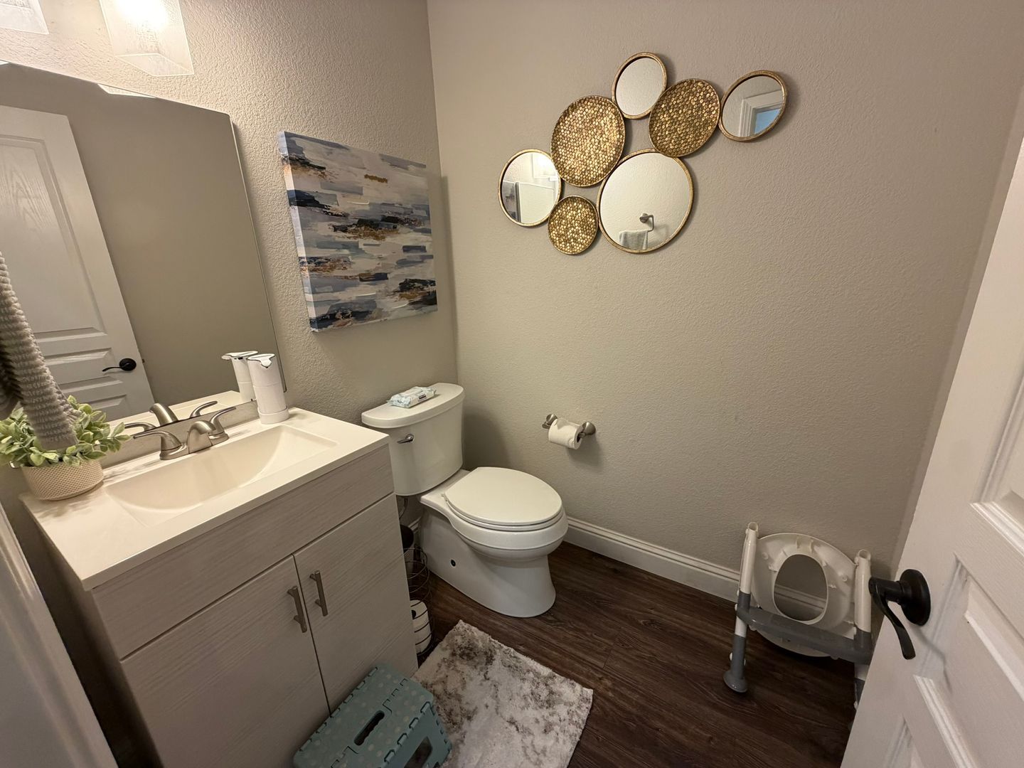 9448 Cedarview Way  - Elk Grove - California - 4 bed, 3 bath rental property