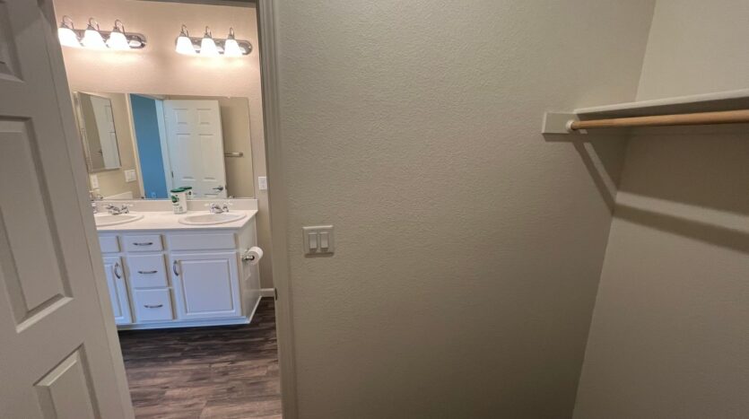 9984 Fan Shell Lane - Elk Grove - California - 3 bed, 2 bath rental property