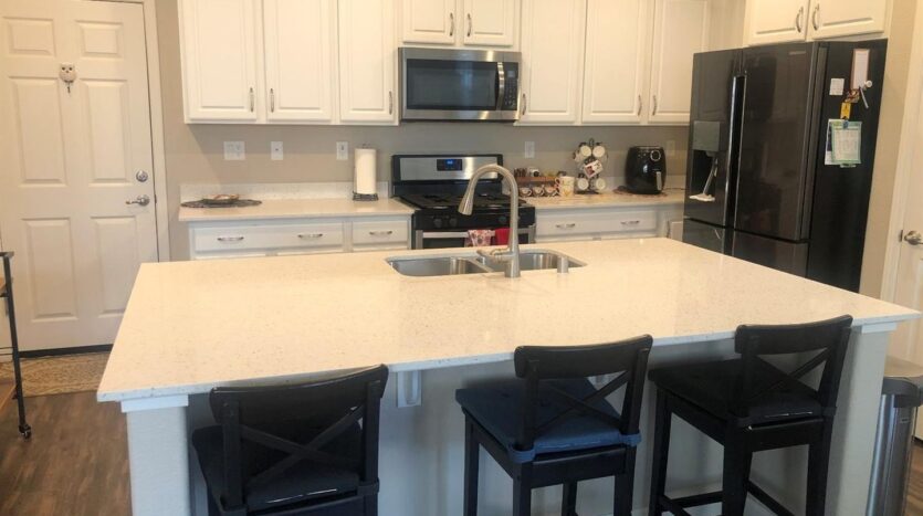 9984 Fan Shell Lane - Elk Grove - California - 3 bed, 2 bath rental property