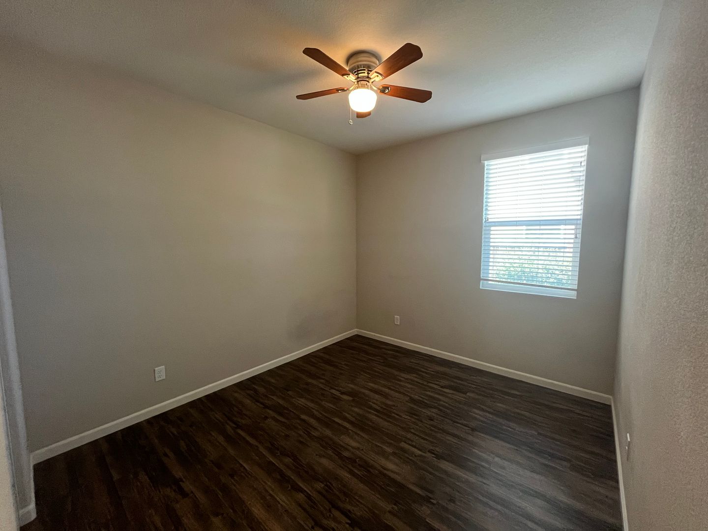 9984 Fan Shell Lane - Elk Grove - California - 3 bed, 2 bath rental property