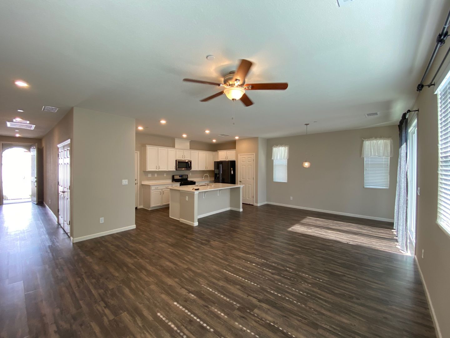 9984 Fan Shell Lane - Elk Grove - California - 3 bed, 2 bath rental property