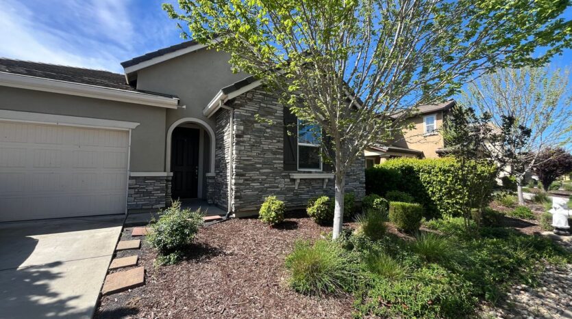 9984 Fan Shell Lane - Elk Grove - California - 3 bed, 2 bath rental property